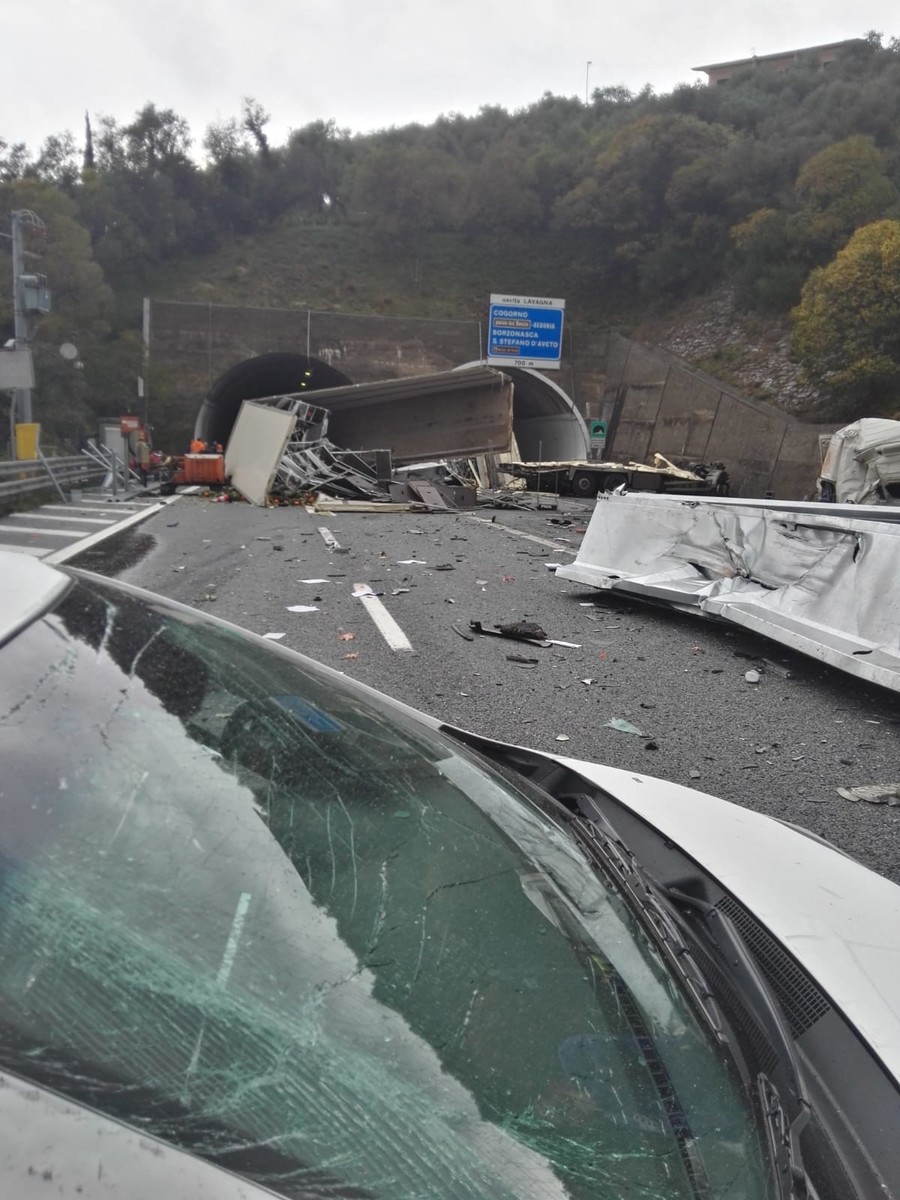 Camera di Commercio: "In Liguria le autostrade più pericolose d’Italia" Camera di Commercio: "In Liguria le autostrade più pericolose d’Italia"