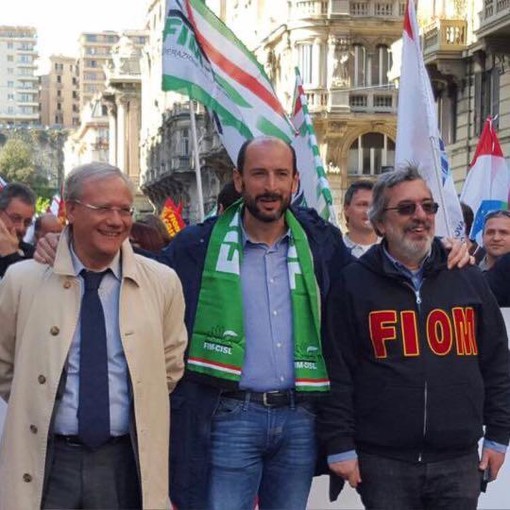 Fiom-Cgil, Fim-Cisl e Uil Liguria: "Piaggio Aerospace chiede di rimanere aperta. Più importanti i P180 della salute dei lavoratori?"