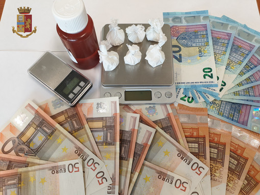 Un arresto e una denuncia per spacci di stupefacenti Un arresto e una denuncia per spacci di stupefacenti