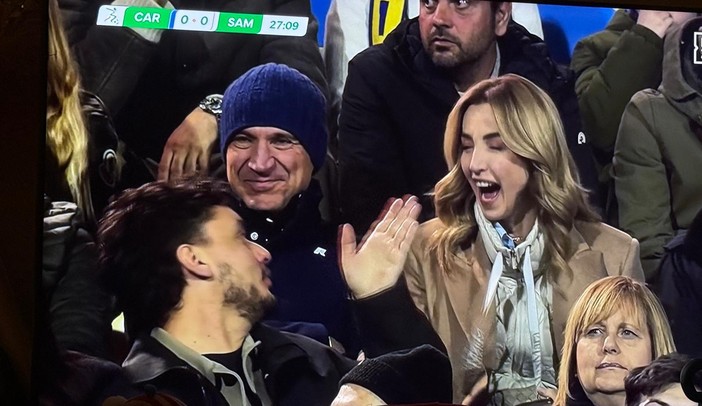 Trasferta di Salis a Carrara per la partita della Sampdoria: i capigruppo di opposizione chiedono chiarimenti