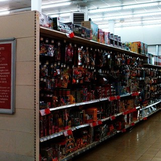 L'assessore Benveduti annuncia protocollo di intesa tra Regione, Confcommercio e sindacati relativo a orari della grande distribuzione