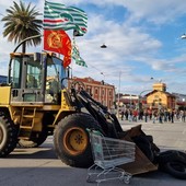 Ex Ilva, il presidente del Municipio Ceraudo parla della sua azienda: "Situazione drammatica: necessario tavolo urgente tra Regione, Comune e Governo" Ex Ilva, il presidente del Municipio Ceraudo parla della sua azienda: "Situazione drammatica: necessario tavolo urgente tra Regione, Comune e Governo"