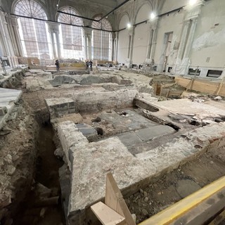 Dagli scavi archeologici all’hub museale, la nuova vita della Loggia Banchi (video)