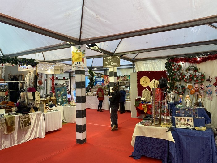 Torna il Natale solidale a Genova, al via il Mercatino di San Nicola 2025 Torna il Natale solidale a Genova, al via il Mercatino di San Nicola 2025