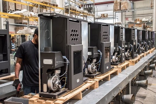 Stufe a pellet autopulenti: alla scoperta dei modelli di Stufe A Pellet Italia