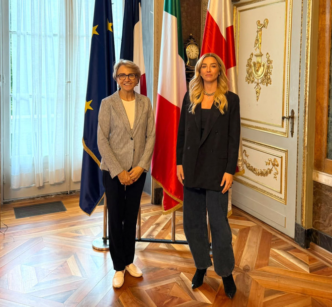 A Palazzo Tursi l'incontro tra Salis e l'ambasciatrice francese Descôtes A Palazzo Tursi l'incontro tra Salis e l'ambasciatrice francese Descôtes