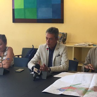 Controlli intensificati e più forze dell'ordine nei vicoli: il "Piano Antidegrado" di Tursi