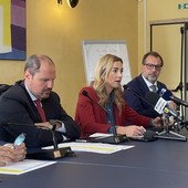 Nuove tariffe Amt, basta gratuità per metro e ascensori e aumenti degli abbonamenti annuali