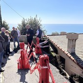 Maltempo, crolla muro di contenimento a tra Chiavari e Zoagli: strada parzialmente ceduta
