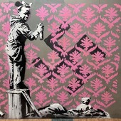 &quot;The World of Banksy&quot;, in stazione a Principe le opere dello street artist più famoso al mondo (foto e video)