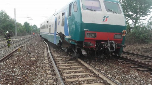 Treno deragliato, Toti e Berrino: "Per fortuna nessun ferito grave, ma è necessario un impegno costante sulla sicurezza ferroviaria" Treno deragliato, Toti e Berrino: "Per fortuna nessun ferito grave, ma è necessario un impegno costante sulla sicurezza ferroviaria"