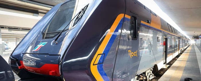 Treni, due weekend di passione per gli spostamenti: stop a ferrovia tra Cogoleto e Sestri per cantieri