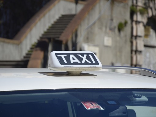 Coordinamento Sindacale Taxi, mercoledì 24 novembre sciopero nazionale del servizio anche a Genova