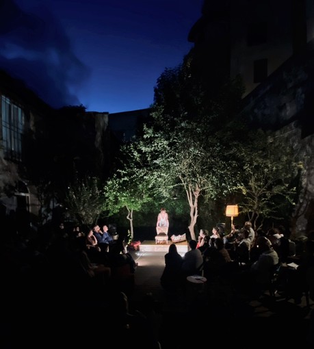 Teatro in Giardino, continua il successo per la seconda edizione della rassegna teatrale Teatro in Giardino, continua il successo per la seconda edizione della rassegna teatrale