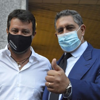 Ultimo atto per la campagna elettorale di Toti con Salvini e Bucci in largo XII Ottobre (VIDEO e FOTO)