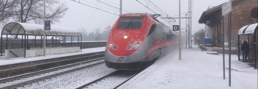Allerta meteo, Trenitalia attiva il piano neve, domani riprogrammati alcuni servizi nel nord Italia