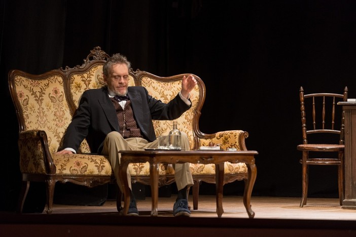 &quot;Il teatro è la casa di tutti&quot;, il Teatro Nazionale e Iren insieme per gli sfollati del Morandi