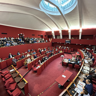 Crisi Amt, in corso la commissione consiliare. Terrile: "Revisione tariffe in base all'ISEE, l'azienda resterà pubblica"