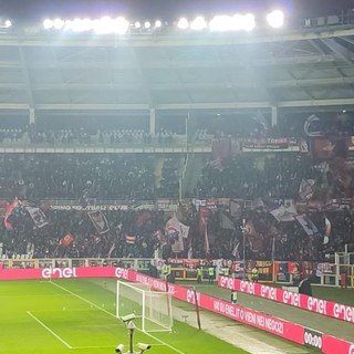 Un lampo di Pinamonti e il Genoa torna a muovere la classifica: ma col Torino è solo 1-1