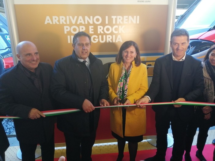 Debuttano in Liguria i treni "Rock" e "Pop" di Trenitalia Debuttano in Liguria i treni "Rock" e "Pop" di Trenitalia