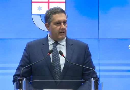 Covid, Toti: "Stanchezza e difesa del sacrosanto diritto di lavorare non devono sfociare in episodi violenti"