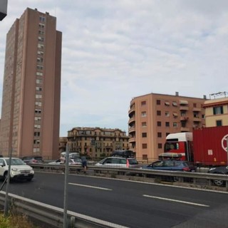 Raccordo fra la sopraelevata ed il casello di Genova Ovest, Maranini: "Grato per la risposta immediata" (FOTO) Raccordo fra la sopraelevata ed il casello di Genova Ovest, Maranini: "Grato per la risposta immediata" (FOTO)