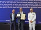 Il presidente Toti riceve il premio Speciale Pioniere della Nautica 2023 Il presidente Toti riceve il premio Speciale Pioniere della Nautica 2023