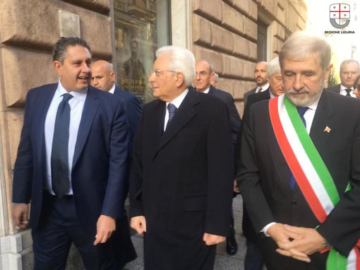 A Genova il Presidente della Repubblica Mattarella ha incontrato il presidente regionale Toti e il sindaco Bucci [VIDEO]
