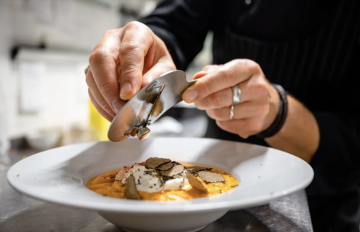 “Tartufando” festeggia 10 anni e fino al 30 novembre  ritorna nell’area fiera in piazza Sarzano