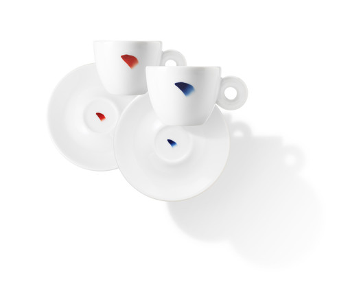 Firmate LEE UFAN le tazzine di ILLY Firmate LEE UFAN le tazzine di ILLY