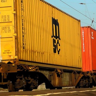 Porti italiani, continua il calo dei treni merci: terzo anno consecutivo in flessione