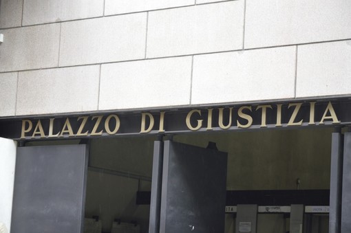 Uccisero il padre violento, per i giudici fu accanimento