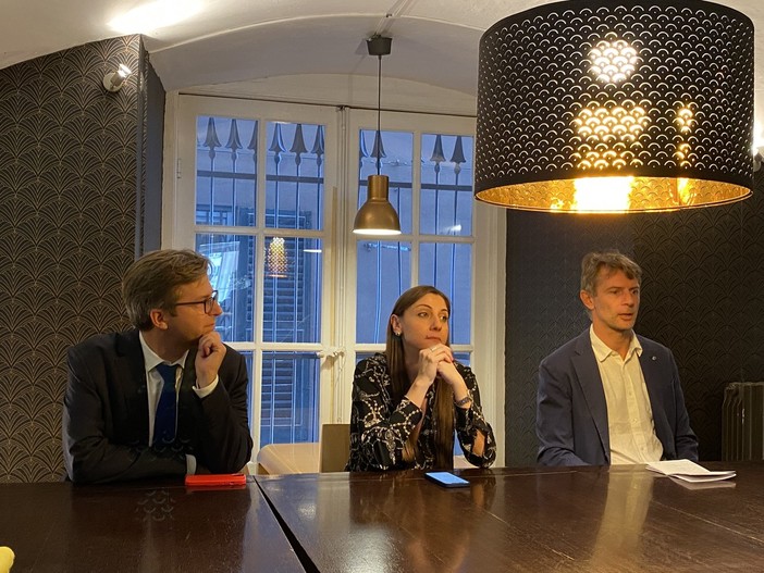 Telemarketing aggressivo, nel registro per non ricevere chiamate commerciali si possono iscrivere anche i cellulari (Video) Telemarketing aggressivo, nel registro per non ricevere chiamate commerciali si possono iscrivere anche i cellulari (Video)