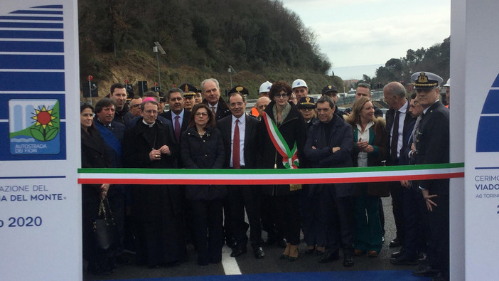 Il ministro De Micheli inaugura il nuovo viadotto &quot;Madonna del Monte&quot; sulla A6 (FOTO e VIDEO)