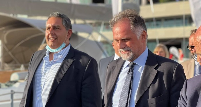 Foto pagina Facebook Giovanni Toti