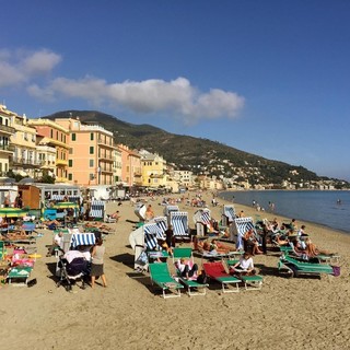 Liguria, ponte del Primo Maggio verso il "sold out": prenotazioni al 90%