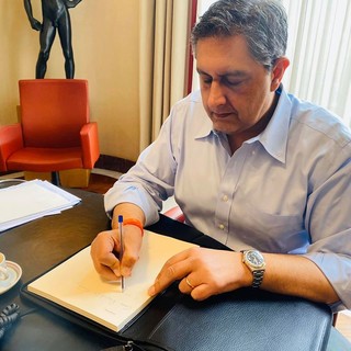 Toti contro Conte: "I provvedimenti delle Regioni sono pienamente legittimi"