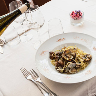 Venezia tra gusto e storia: l’esperienza unica offerta dall’Antica Trattoria Poste Vecie