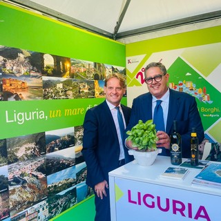 Toti al Festival delle Regioni: "Siamo la Florida d'Europa, chiediamo agli operatori turistici di tenere aperto tutto l'anno"