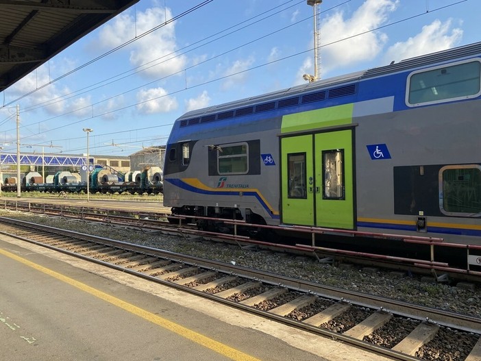 Sestri Levante, muore investito da un treno: bloccata la linea ferroviaria La Spezia-Genova
