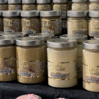 Tartufando, in piazza Sarzano torna la manifestazione dedicata all'oro della terra (foto e video)