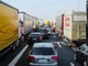 Autostrade: i lavori rallentano il traffico, code sulla A26 e A7 Autostrade: i lavori rallentano il traffico, code sulla A26 e A7