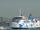 Grave incidente a bordo di un traghetto Moby a Genova, marittimo rimane schiacciato in una porta stagna