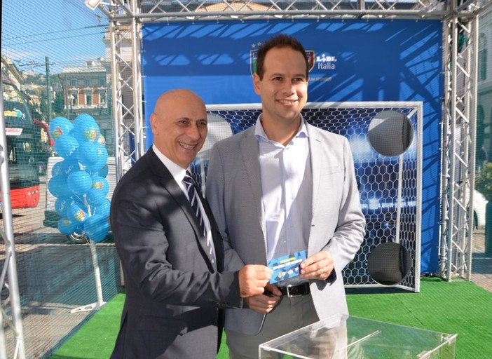 “Un Goal per Genova”, presentata a De Ferrari un’iniziativa che unisce sport e solidarietà “Un Goal per Genova”, presentata a De Ferrari un’iniziativa che unisce sport e solidarietà