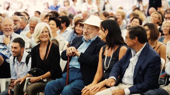 "Coltivare la Memoria", un video-omaggio del Festival della Comunicazione per ricordare Umberto Eco