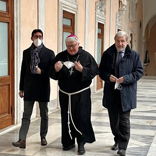 Visita augurale a Palazzo Tursi dell'Arcivescovo Tasca: &quot;Genova e la Chiesa legate dall'attenzione al bene comune&quot; (Foto)