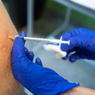 Vaccini anti-covid, Regione: le indicazioni sulle prenotazioni dei ‘vulnerabili’ e di familiari conviventi e caregiver