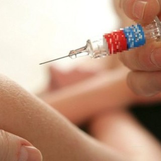 Vaccinazione antinfluenzale, rinnovato ed esteso accordo con pediatri. Toti: &quot;Protezione fondamentale per ripartenza&quot;