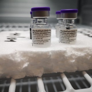 Vaccini, Toti: “Il super green pass ha dato nuovo impulso alle vaccinazioni”