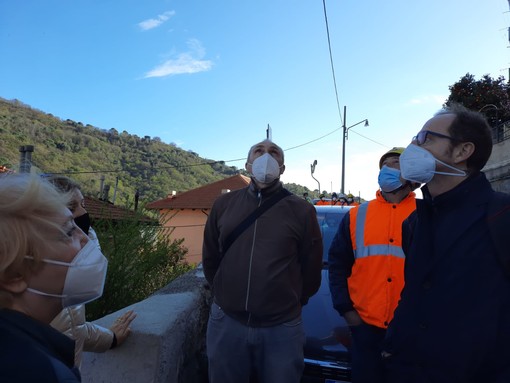 Viadotto Bisagno, sopralluogo in via delle Gavette dell'assessore Massimo Nicolò Viadotto Bisagno, sopralluogo in via delle Gavette dell'assessore Massimo Nicolò